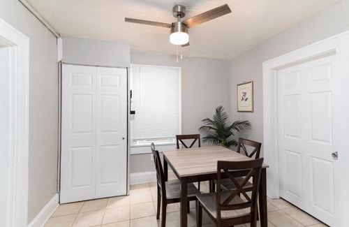 United Central Apartment | The Blue oasis - Near Downtown & Beaches