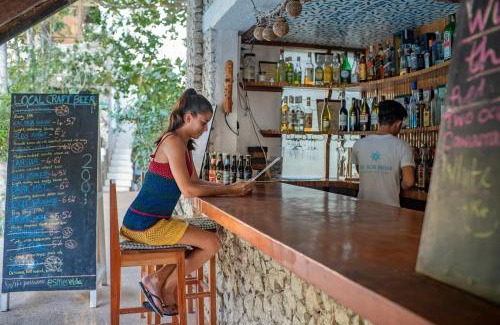 Moalboal Resort | The Blue Orchid Resort