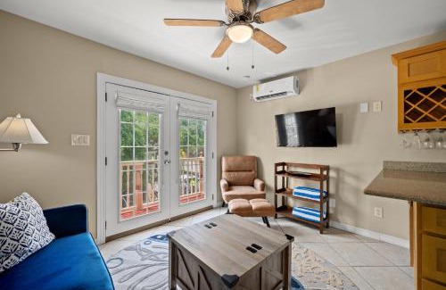 San Jacinto Apartment | The Blue Palms Escape by 3rd Coast Getaways