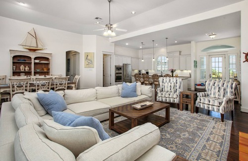 Red Fish Cove House | The Blue Pete - Book 7 nights and get the last night free