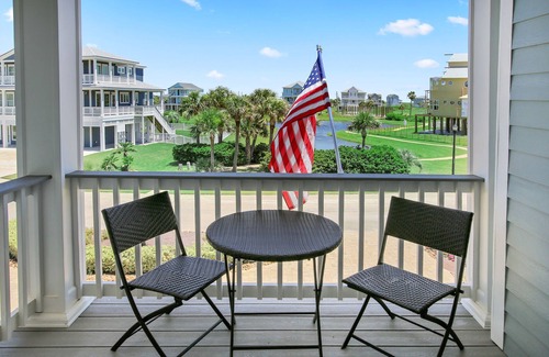 Red Fish Cove House | The Blue Pete - Book 7 nights and get the last night free