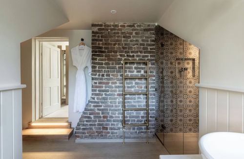 Worth Hotel | The Blue Pigeons Hotel