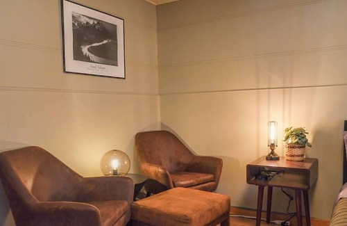 Drake House | The Blue Spruce Suite (Unit 4) at Field Guide Rocky Mountain