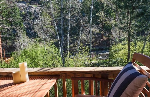 Drake House | The Blue Spruce Suite (Unit 4) at Field Guide Rocky Mountain