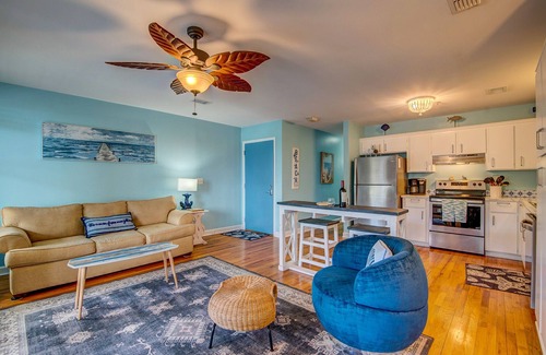 Folly Beach Condo | The Blue Starfish has Ocean Views & is steps from the Beach