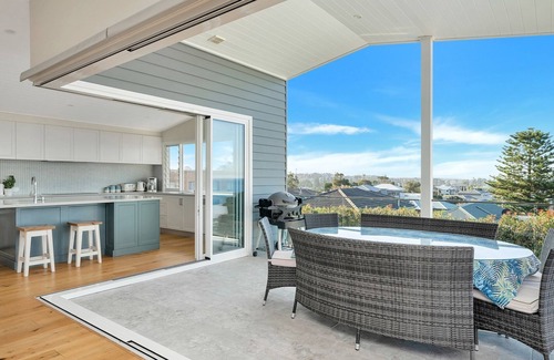 Kiama House | The Blue Whale, Kiama, South Coast
