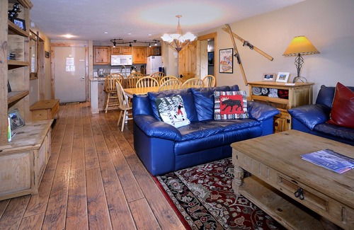 Crested Butte Condo | The Bluebell, Chateaux Condo, Pool, Hot tub, Sauna