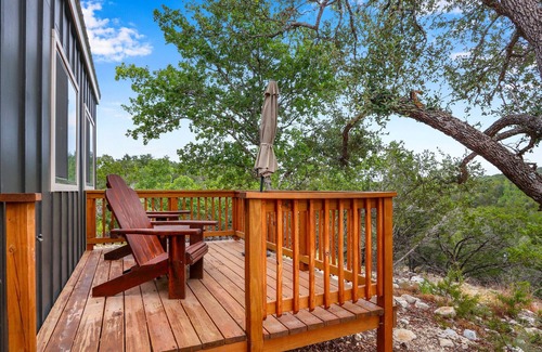 Dripping Springs Cottage | The Bluebonnet at Harrod's Hill Country Hideaway