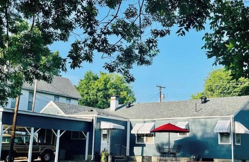 Beaver Dam House | The Bluegrass Cottage, Downtown Beaver Dam, KY