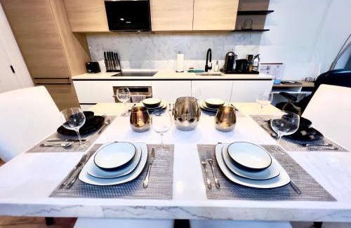 Surrey Apartment | The Blueprint