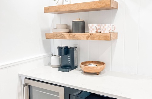 Whitehall Apartment | The Blush Room - #20