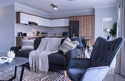 Tshwane Apartment | The Blyde 1467-Charming 2-bedroom apartment in with WiFi, Crystal Lagoon