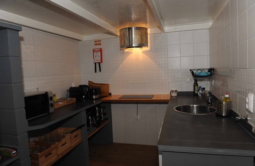 Seixal Apartment | THE BOAT Apartment Theme