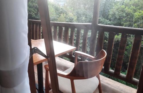 Balige House | The Boat Homestay and Spa