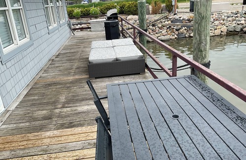 Harrison Boat Rental | The Boat House at Clinton River Boathouse & Marina!