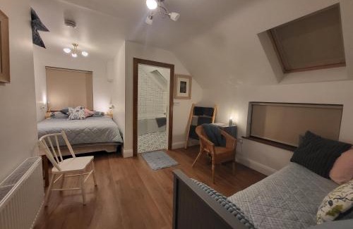 Adrigole Bed & Breakfast | The Boat House