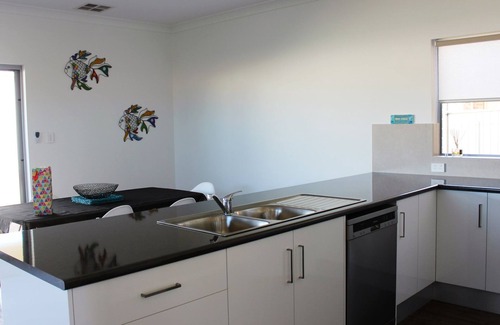 Moonta Bay House | The Boat House Moonta Bay