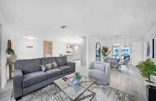 Fort Lauderdale Apartment | The Boat House - River Harmony Home