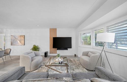 Fort Lauderdale Apartment | The Boat House - River Harmony Home