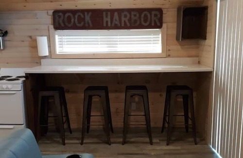 Marblehead Cabin | The Boathouse. A Waterfront Retreat on East Harbor
