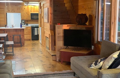 Greenville Cabin | The Boathouse at Moosehead Lake-Lake Front