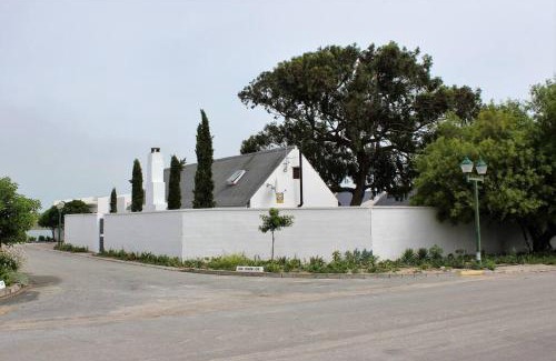 Laaiplek House | The Boathouse