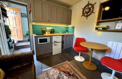Hanham Apartment | The Bolt: Ground Floor Apartment