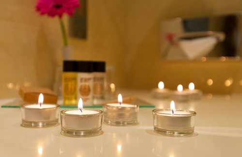 Whitehall Hotel | The Bonnington Dublin & Leisure Centre