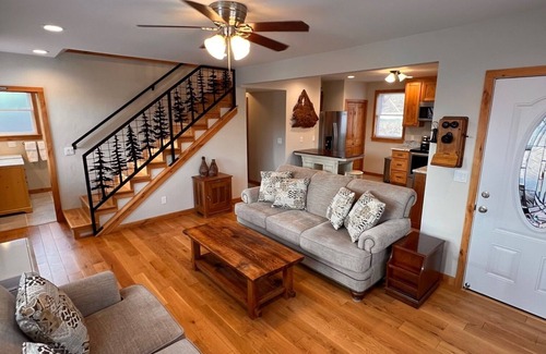 Blairsden-Graeagle House | "The Bonta House" located in downtown Blairsden, CA