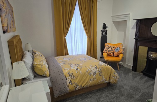Darlington House | The Boot & Shoe