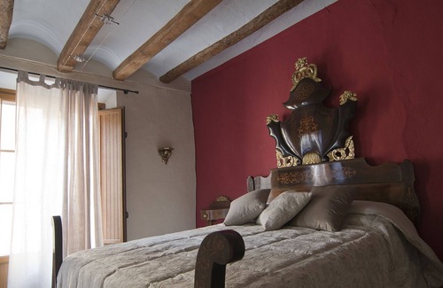 Porrera House | The booth of Priorat. A unique atmosphere to the Priorat. Situat a Porrera
