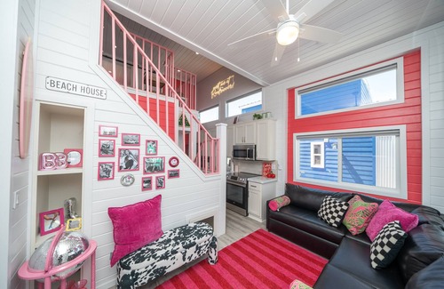 Parker Dam House | The Boozy Bungalow at Roadrunner Resort