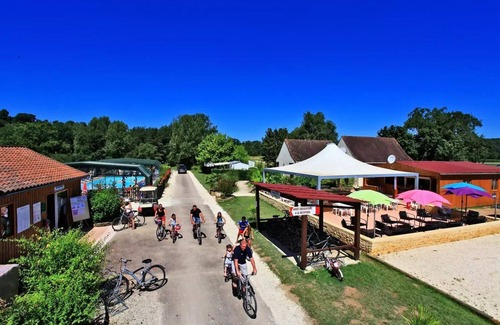 Carsac-Aillac House | The Bories Outdoors * - Mobil home CHARENTE 2 bedrooms 4 people