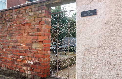 Lytham St. Anne's Cottage | The Bothy