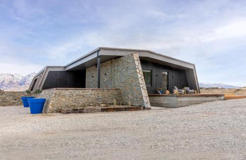 Lowburn House | The Boulders Retreat