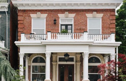 Museum District Bed & Breakfast | The Boulevard Inn