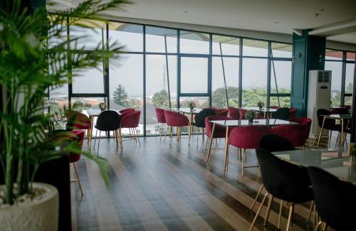 Sukabumi Hotel | The Bountie Hotel and Convention Centre Sukabumi