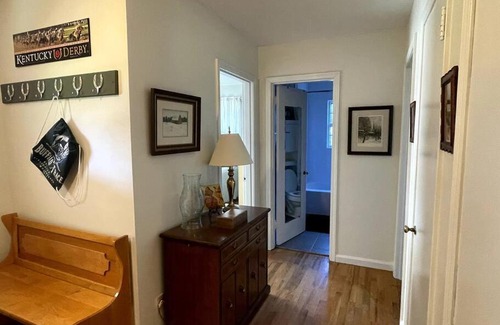 Frankfort House | The Bourbon & Horse Country EpiCenter