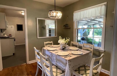 Frankfort House | The Bourbon & Horse Country EpiCenter