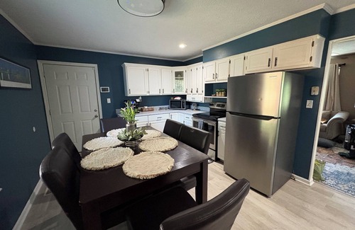 Mount Washington House | The Bourbon Trail Bungalow Ping Pong/Foosball/Bar/Firepit