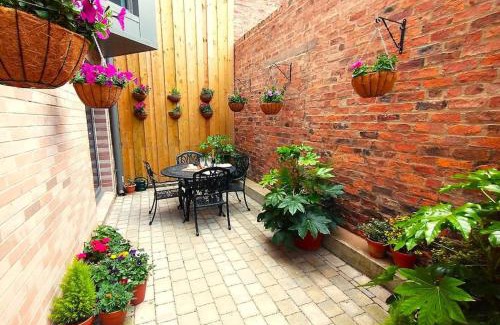 Bootham Apartment | The Boutique York Garden Studio