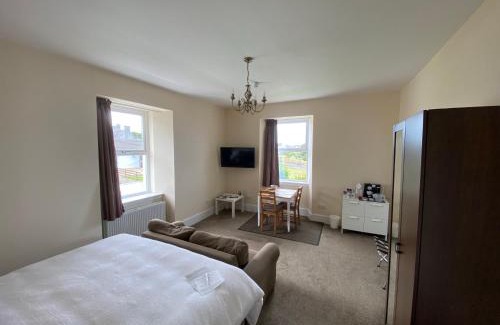 Bowmore Bed & Breakfast | The Bowmore House Bed and Breakfast