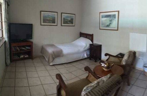 Hillcrest Bed & Breakfast | The Brackens Guest House