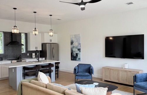 Greater Third Ward House | The Brailsfort