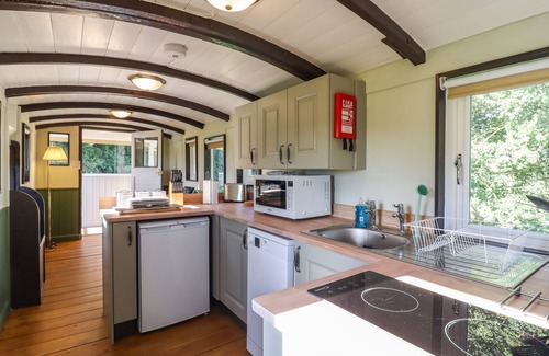 Pattiswick Cottage | THE BRAKE WAGON AT HIGH BARN HERITAGE, romantic in Halstead