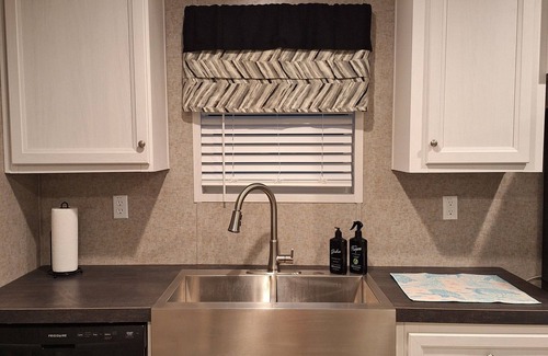 Gulf Breeze House | The Breezy Pelican