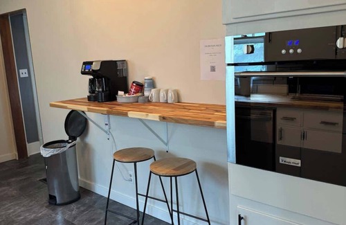Sidney House | The Brewery House-Best Location!