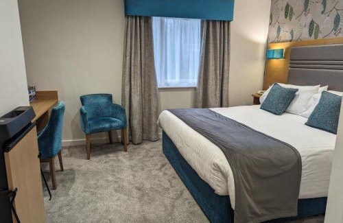 Ainley Top Hotel | The Briar Court Hotel