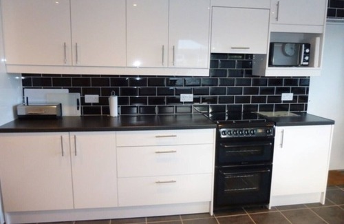 Houghton le Spring House | The Briar Rose. Holiday Cottage