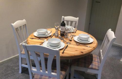 Sticklepath Apartment | The Brick Barn, Drewsteignton